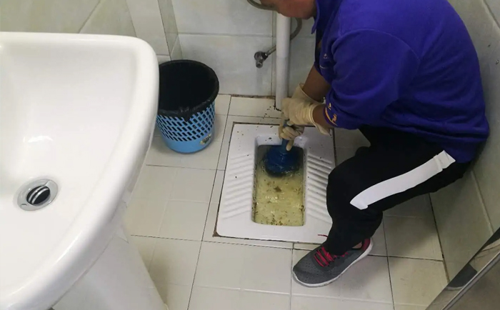 昌洒镇疏通蹲坑