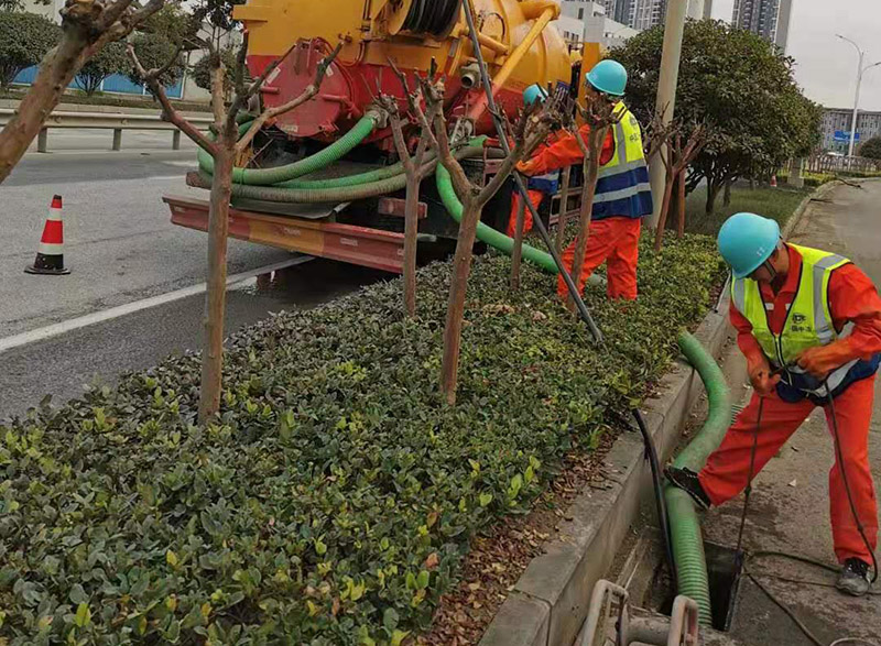 昌洒镇市政管道清淤